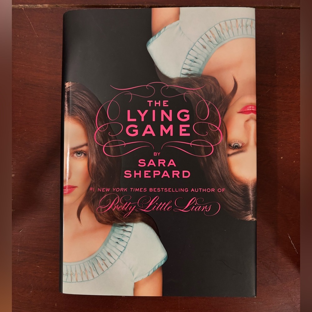Book - The Lying Game by Sara Shepard